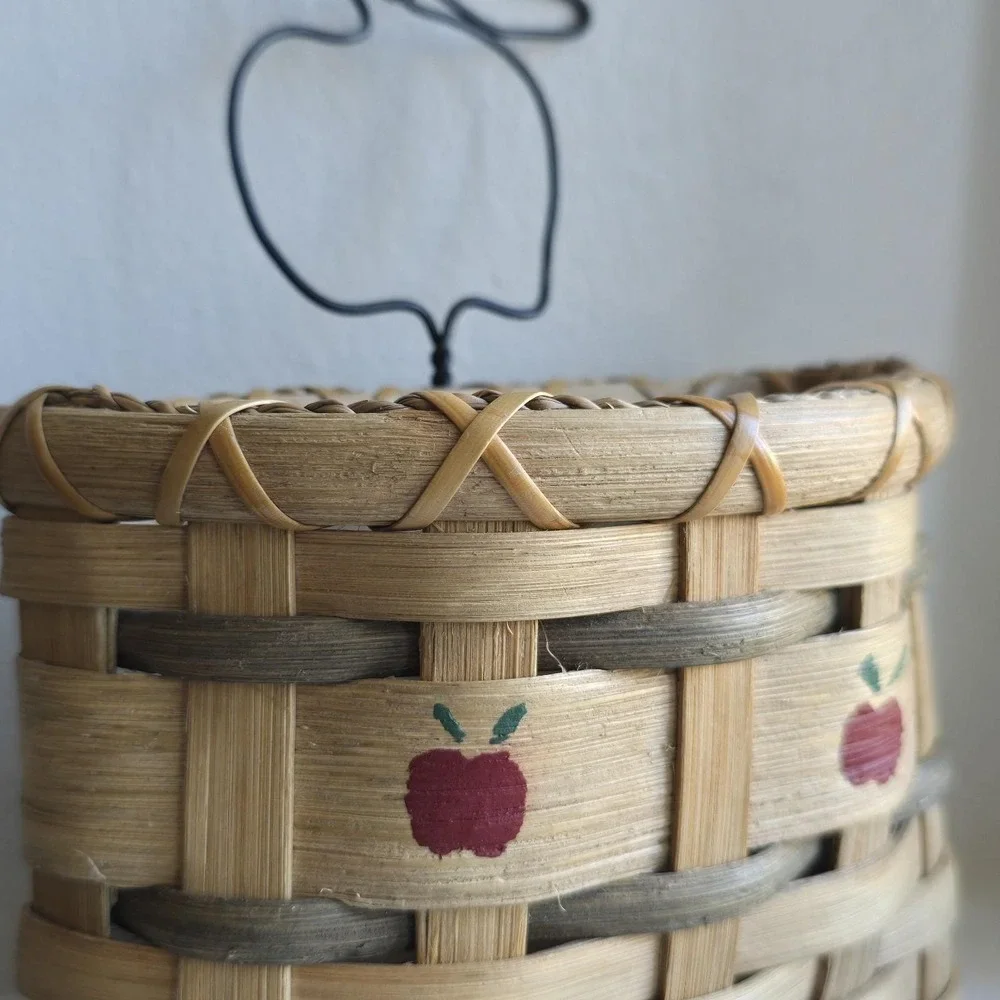 The Unbranded Brand vintage woven